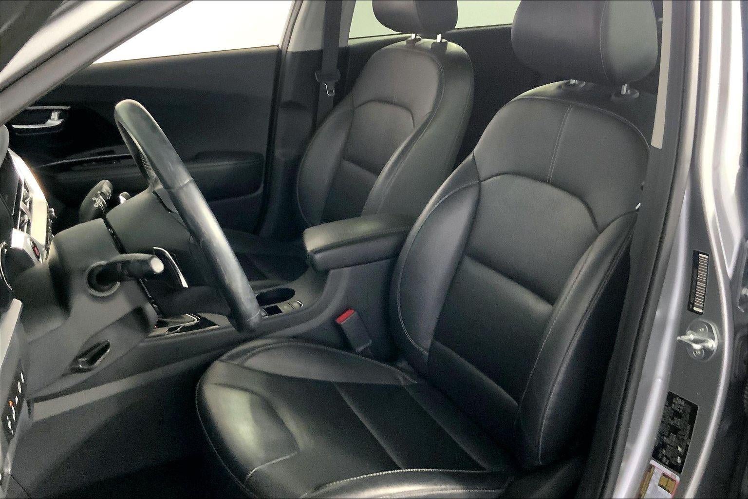 2022 Kia Niro Touring SE