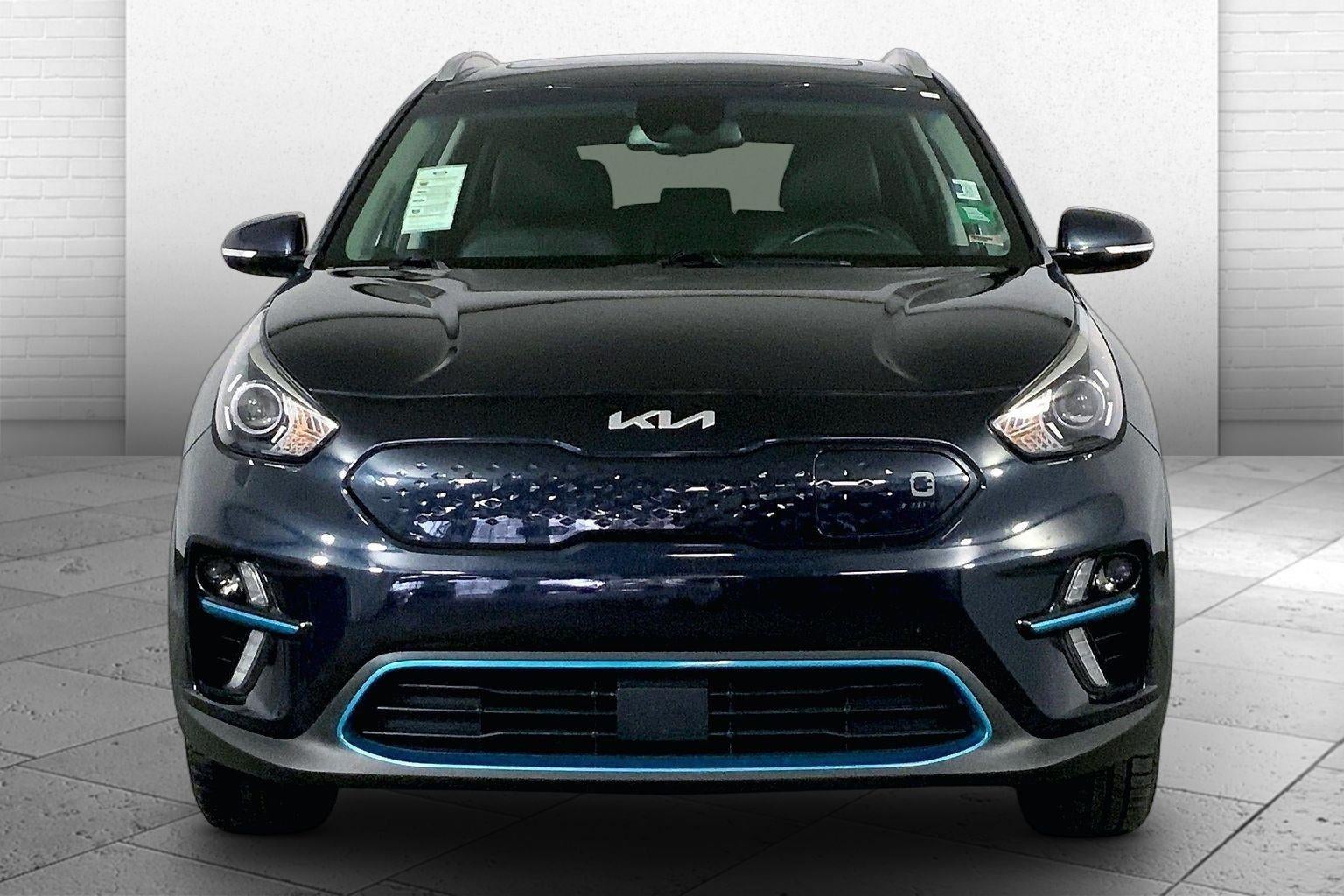 Used 2022 Kia Niro EX Premium with VIN KNDCE3LG0N5139161 for sale in Kansas City