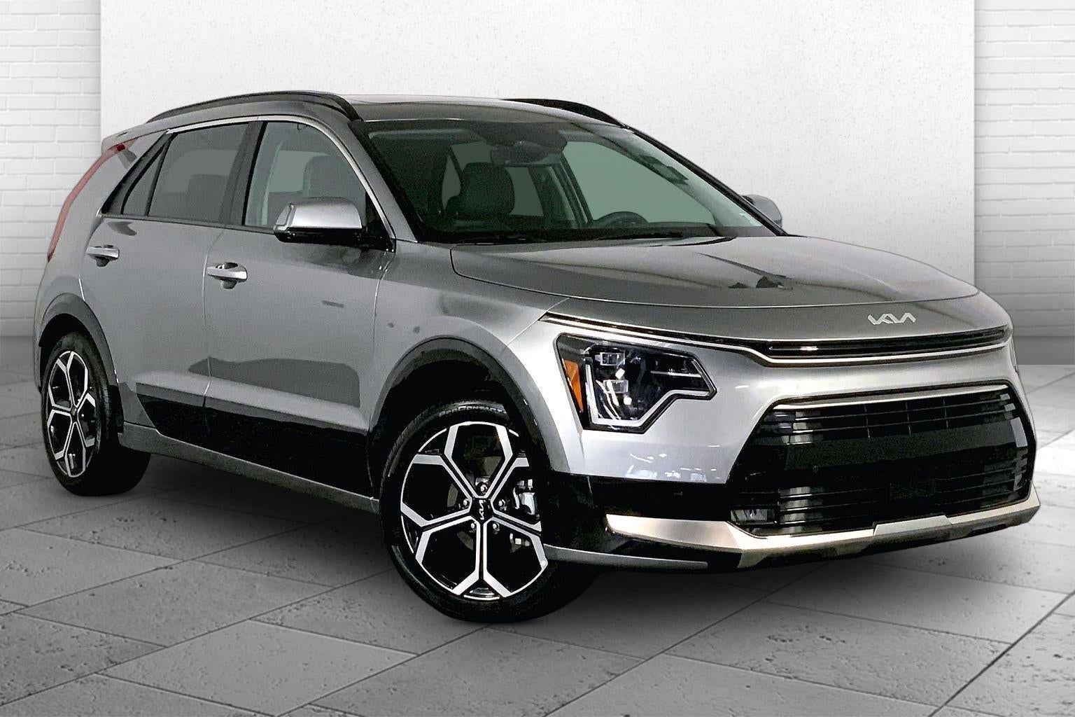 2025 Kia Niro SX Touring