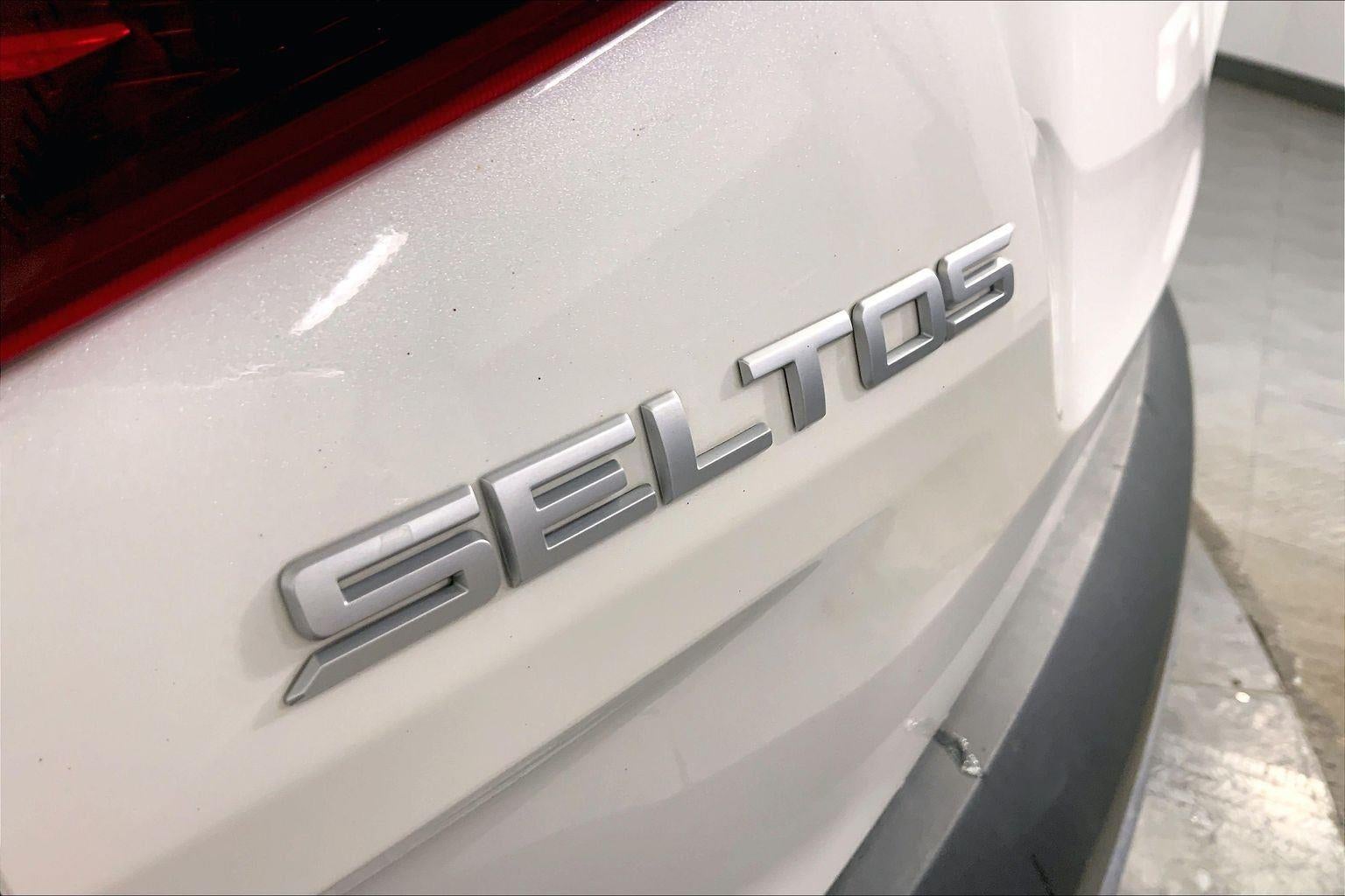 2023 Kia Seltos EX