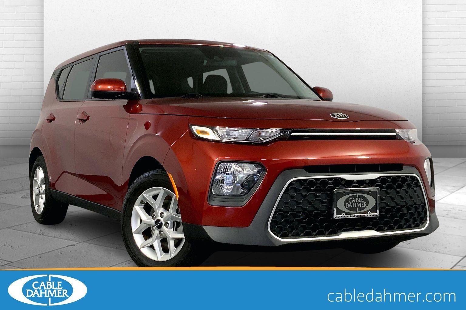 2020 Kia Soul 2.0L S IVT's photo