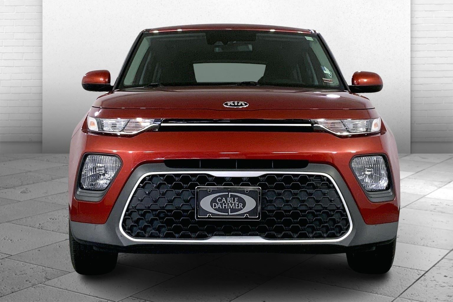 Used 2020 Kia Soul S with VIN KNDJ23AU1L7122766 for sale in Kansas City