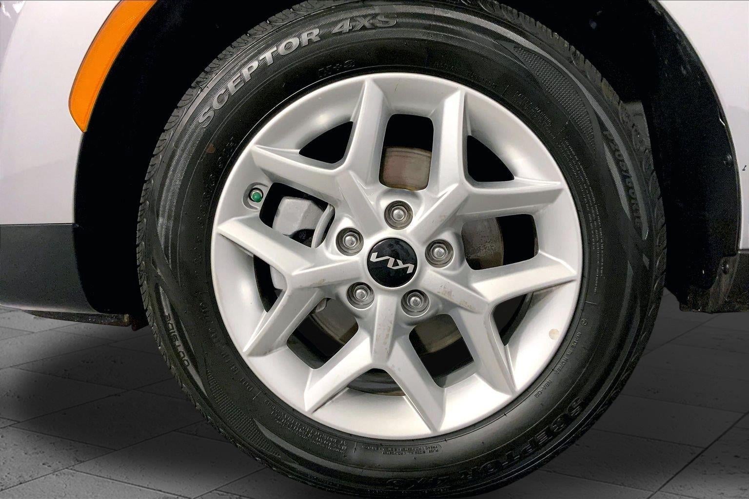Photo 9
