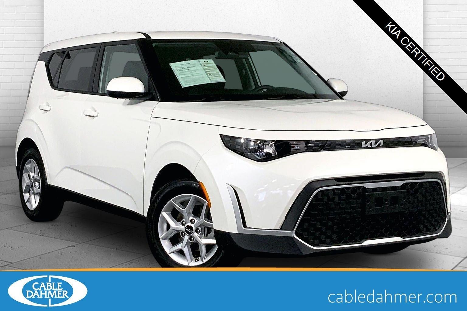 2025 Kia Soul 2.0L LX IVT's photo