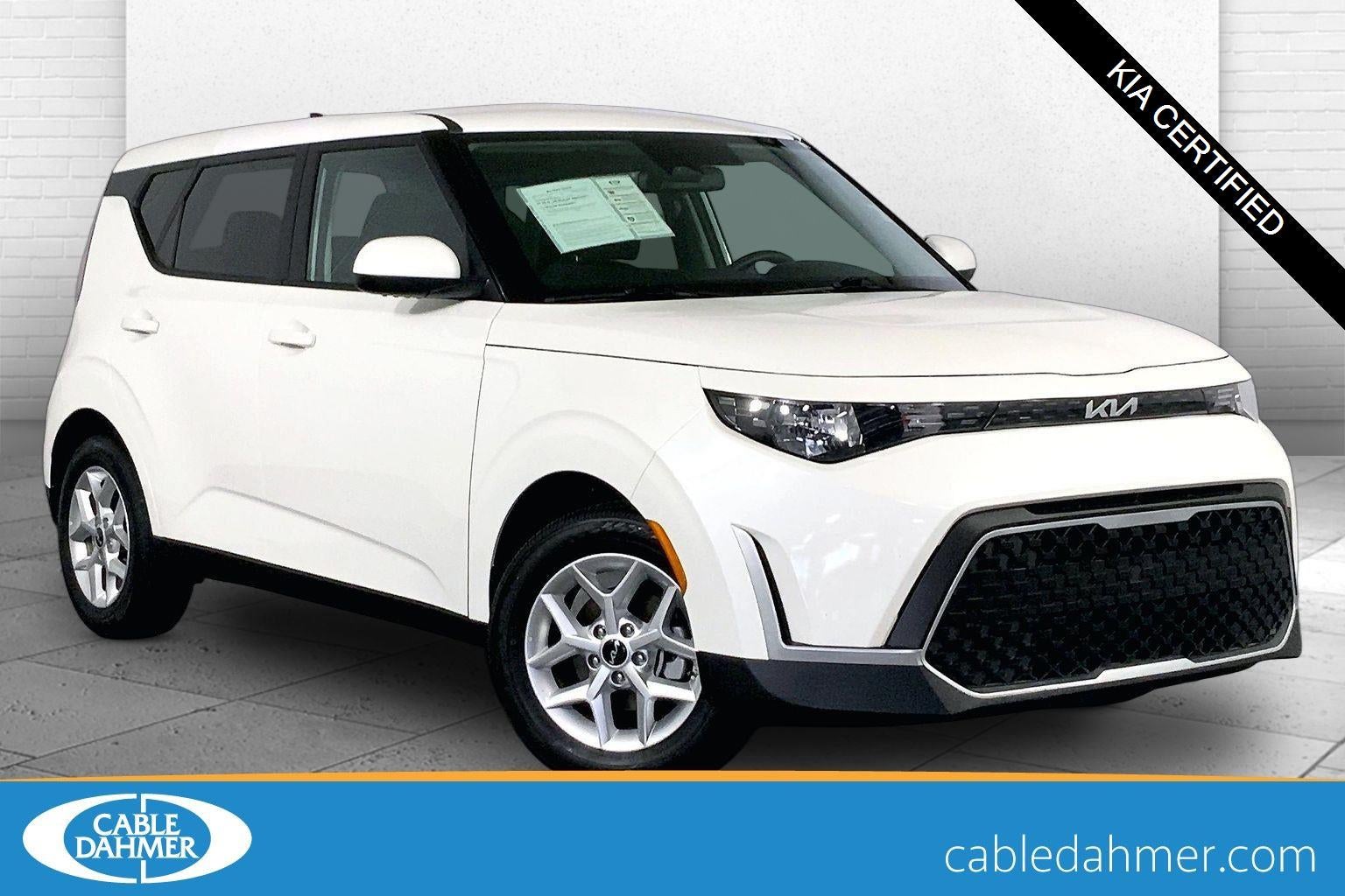 2025 Kia Soul 2.0L LX IVT's photo