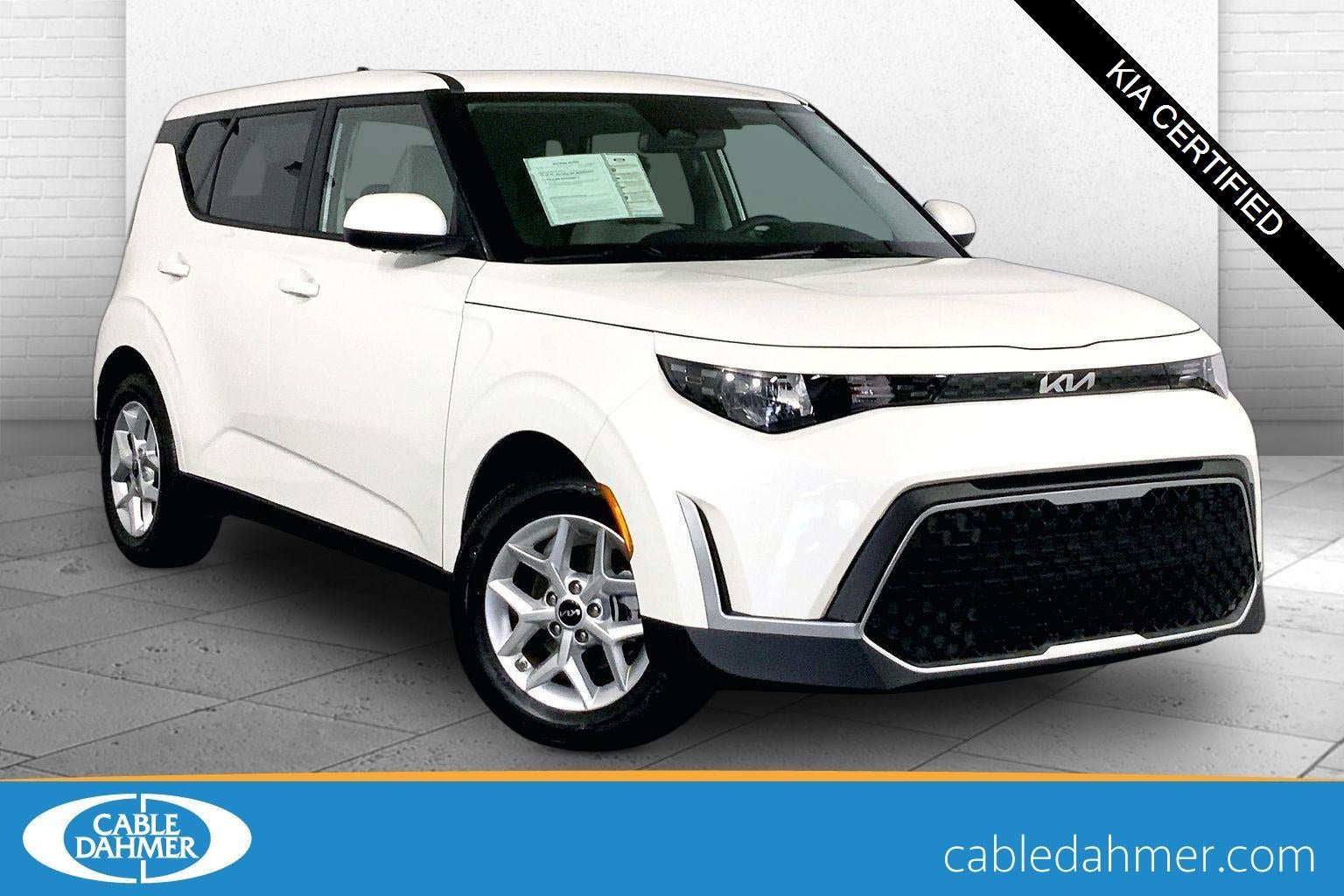2025 Kia Soul 2.0L LX IVT's photo