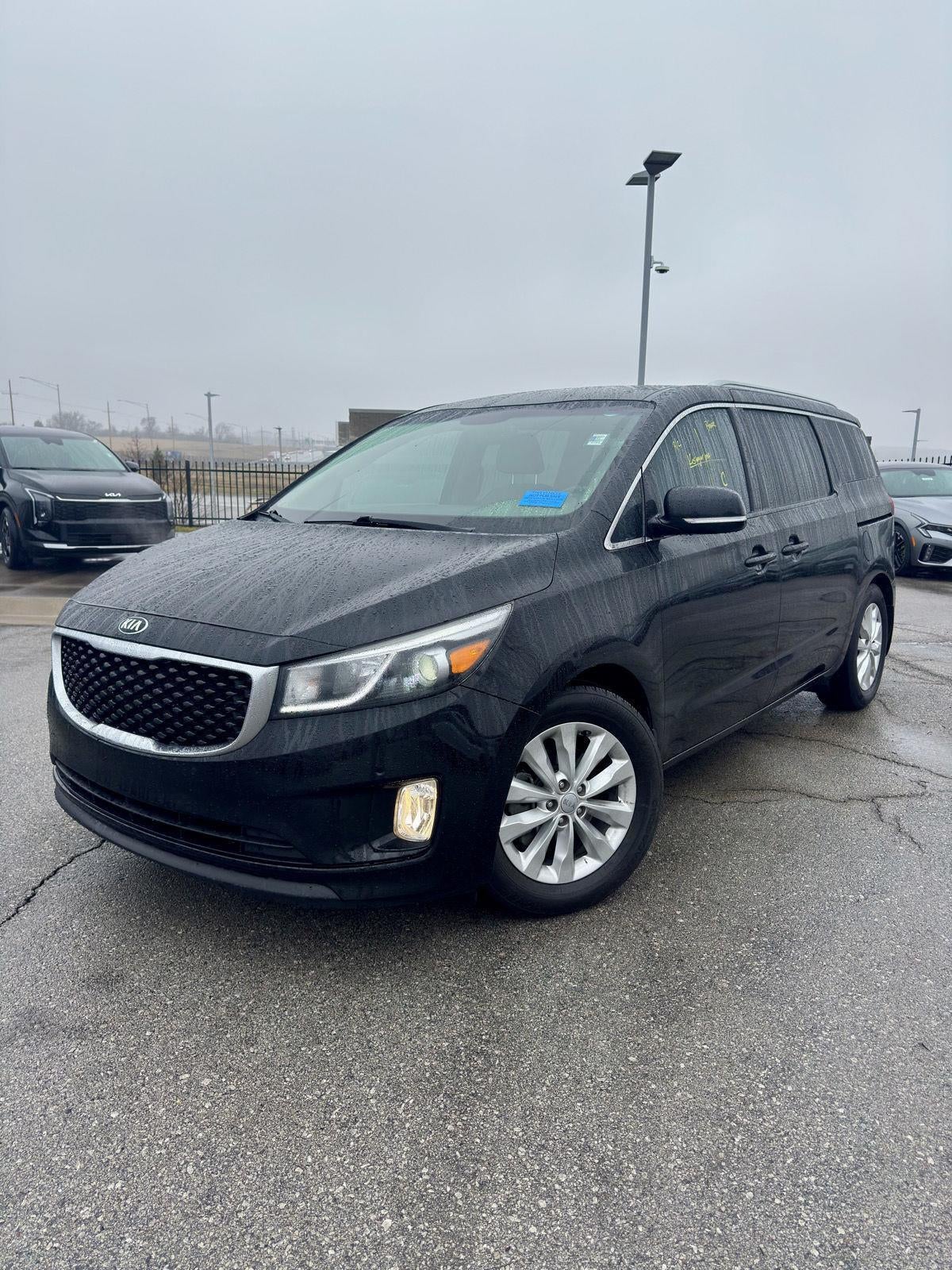 2017 Kia Sedona EX