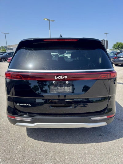 2024 Kia Carnival LX