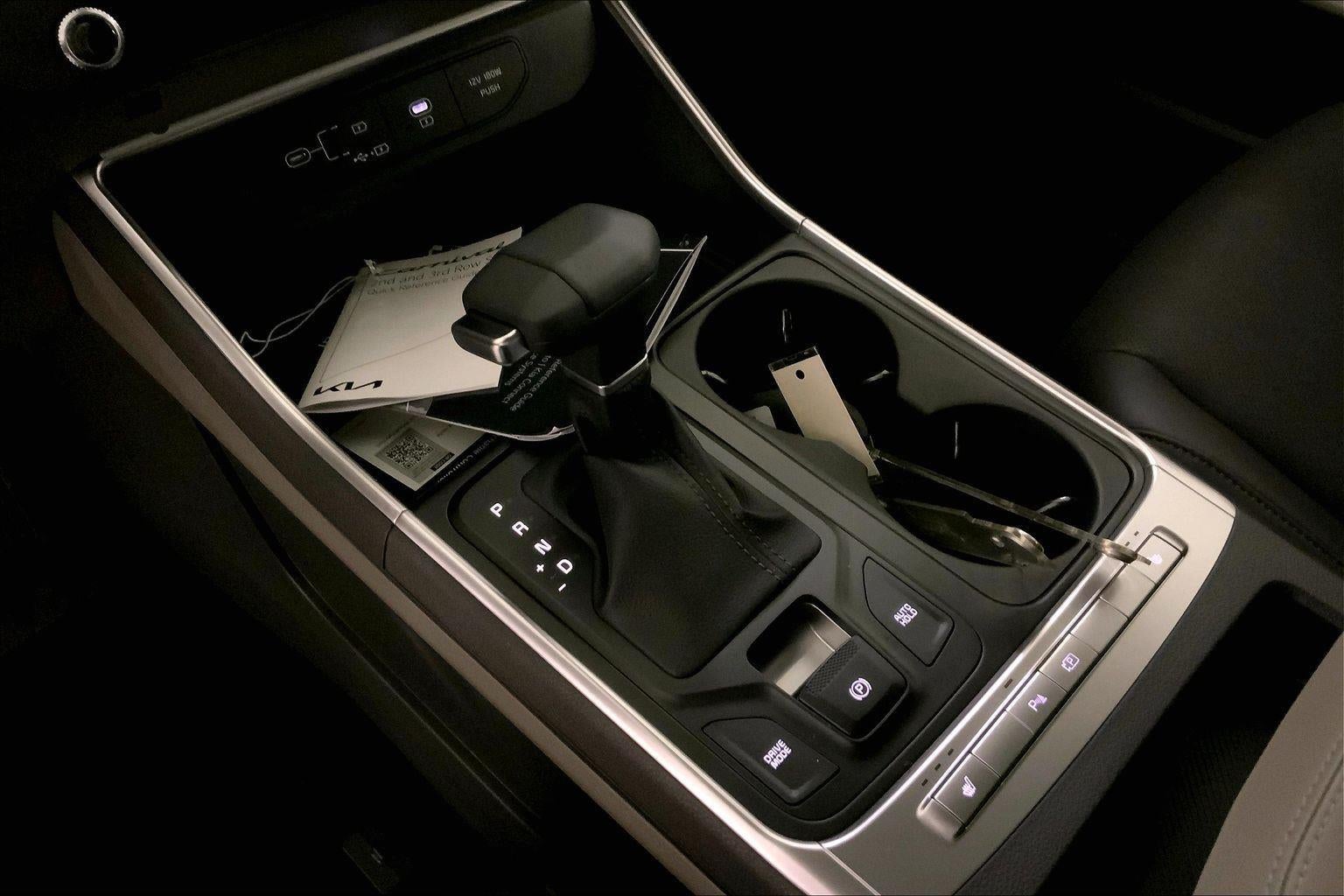 2026 Kia Carnival LXS