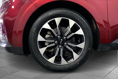 2023 Kia Carnival SX