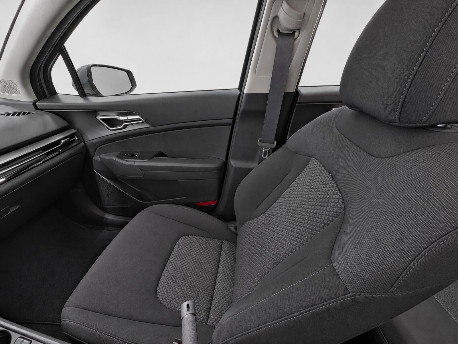 2026 Kia Sportage Hybrid LX
