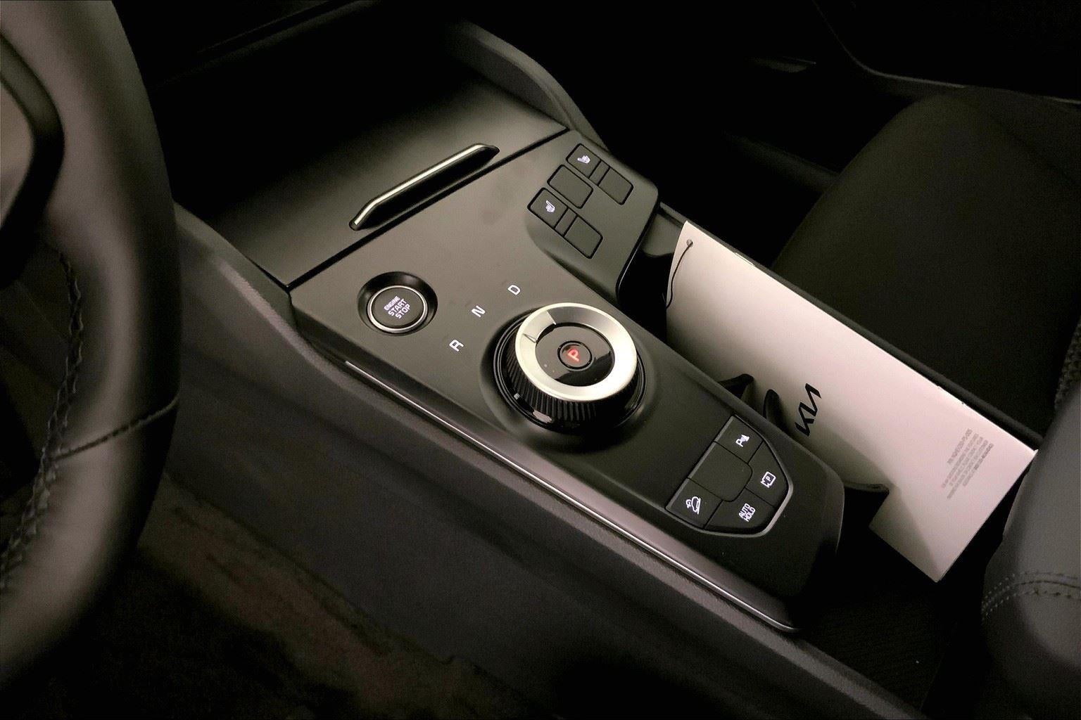 2026 Kia Sportage Hybrid S