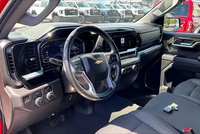 2023 Chevrolet Silverado 1500 LT (2FL)