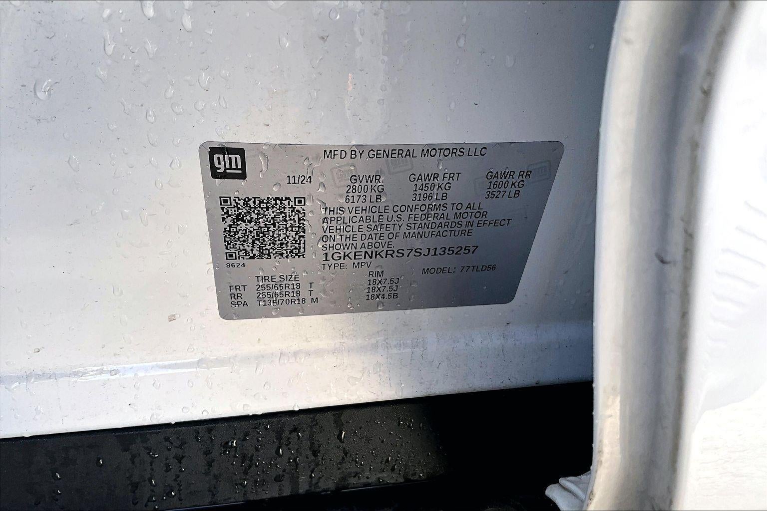 2025 GMC Acadia Elevation