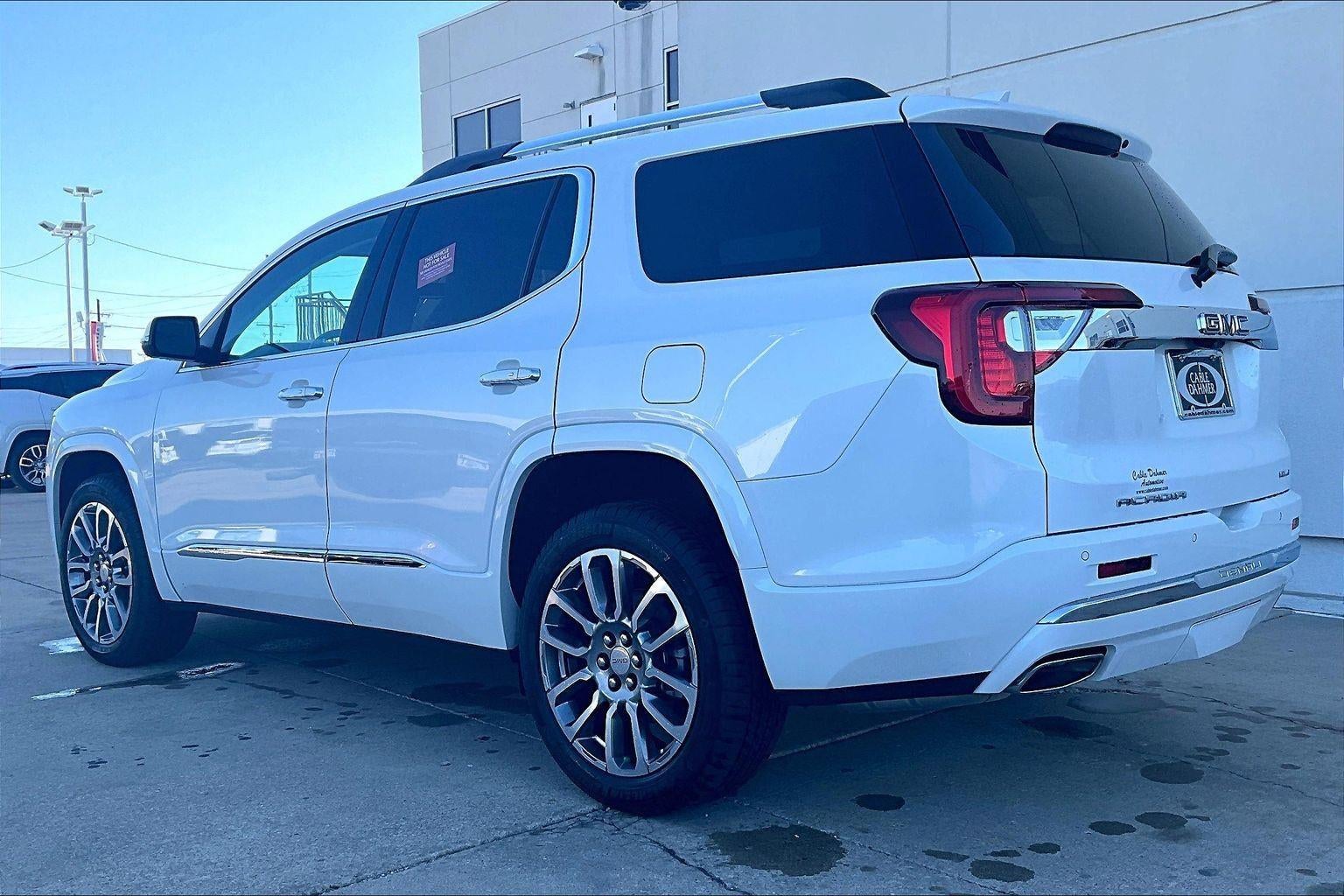 2023 GMC Acadia Denali