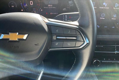 2024 Chevrolet Traverse LT