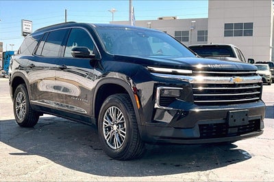 2024 Chevrolet Traverse LT