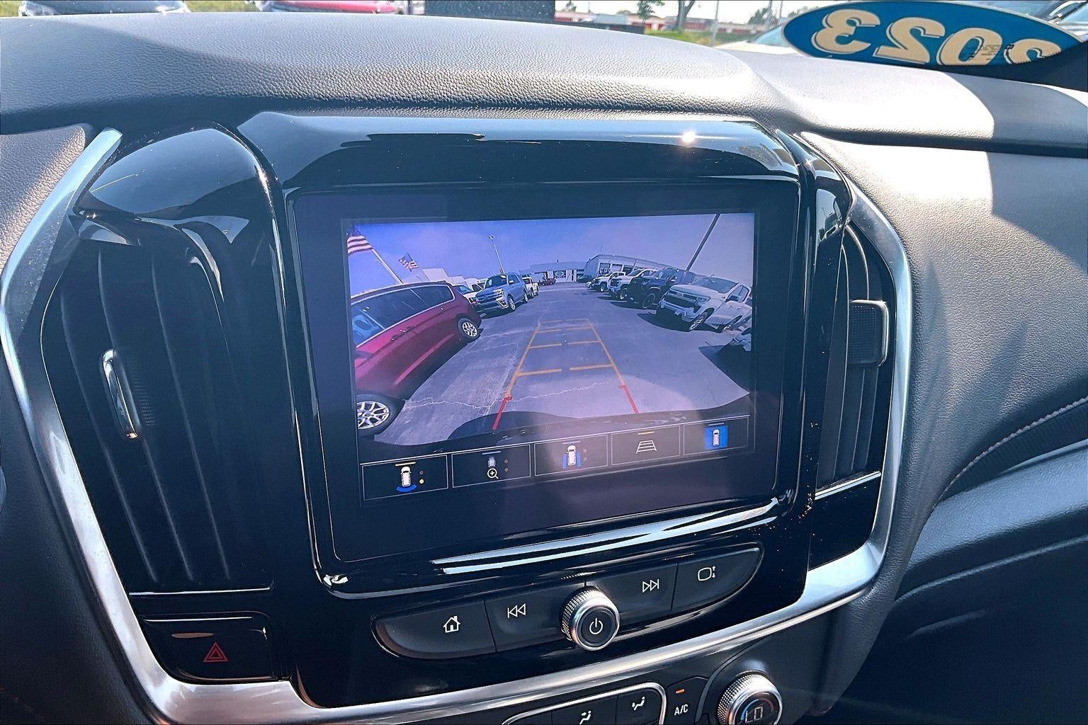 2023 Chevrolet Traverse RS