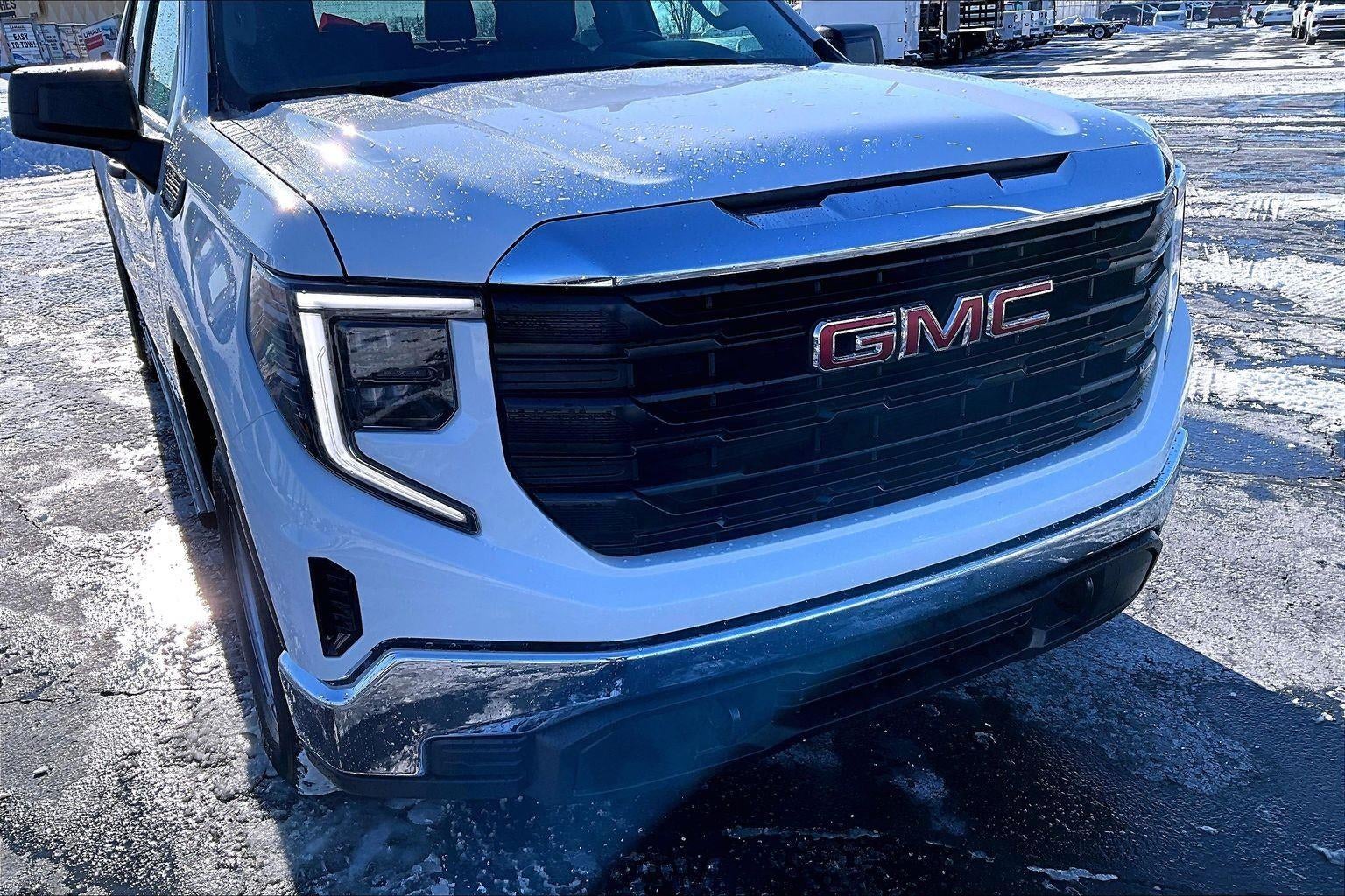 2022 GMC Sierra 1500 Pro
