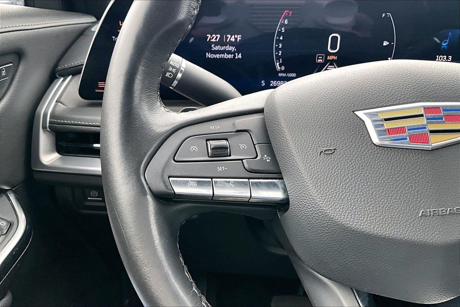 2024 Cadillac XT4 Premium Luxury