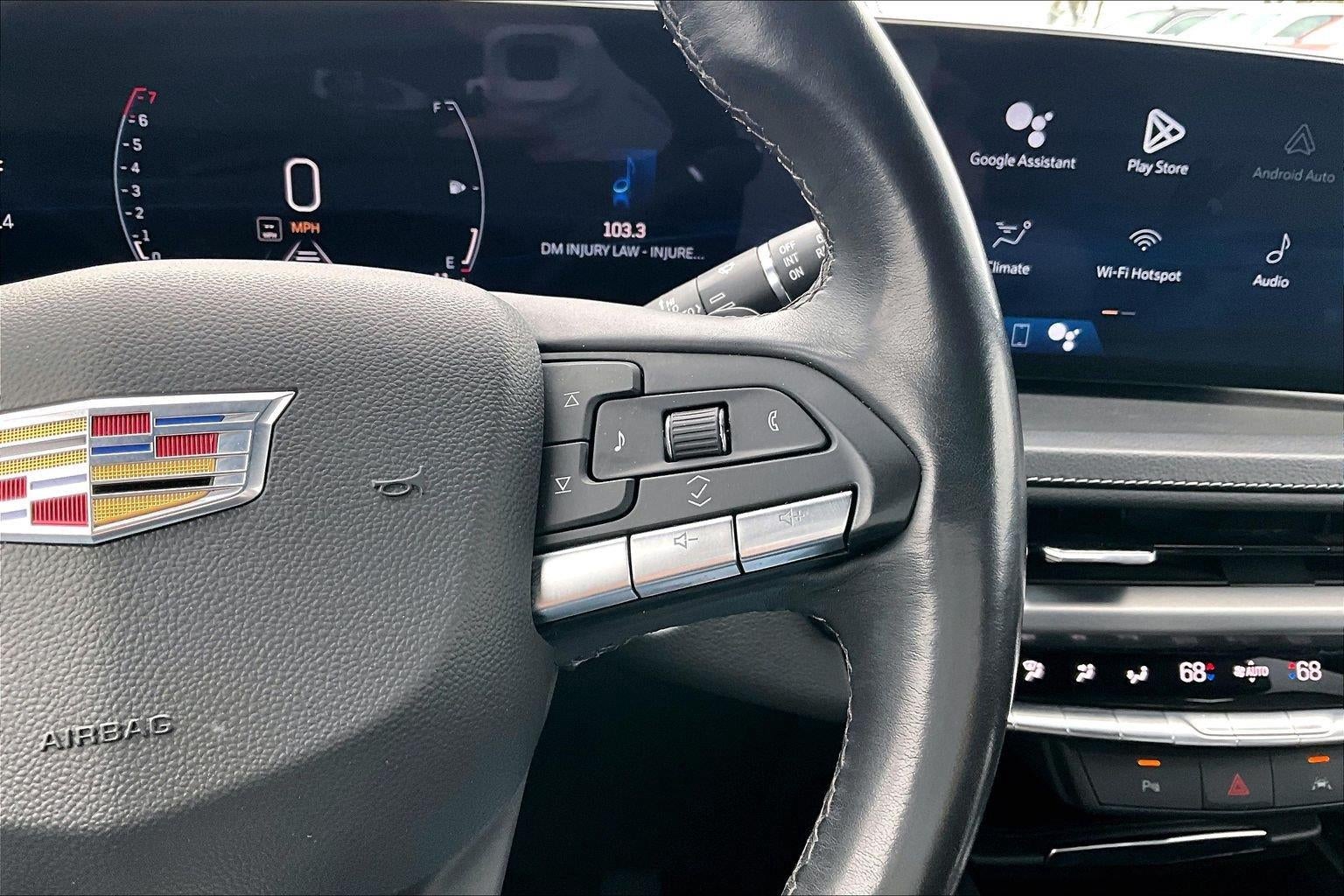 2024 Cadillac XT4 Premium Luxury