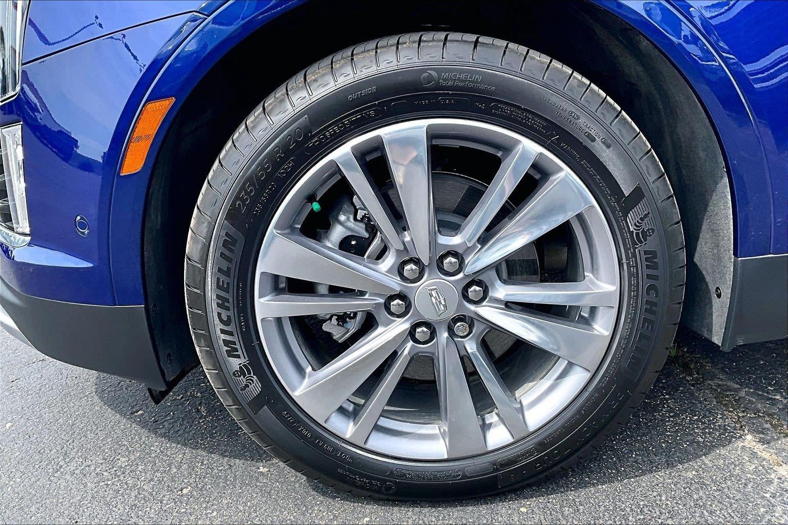 2025 Cadillac XT5 Premium Luxury