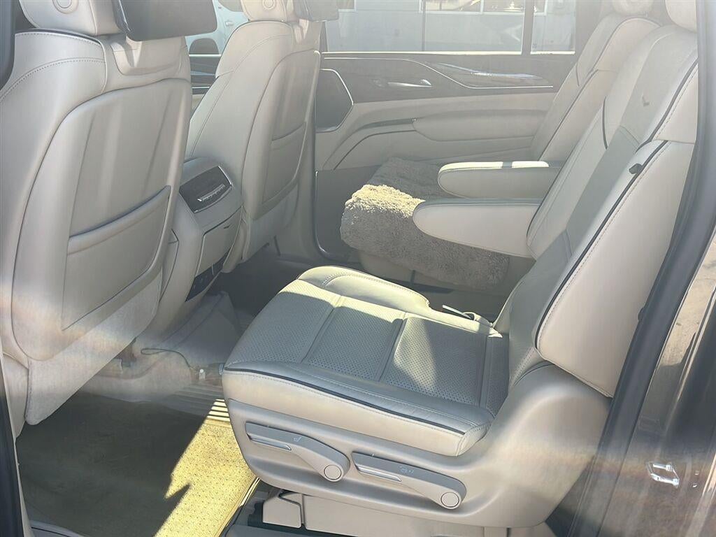 2021 Cadillac Escalade ESV Premium Luxury