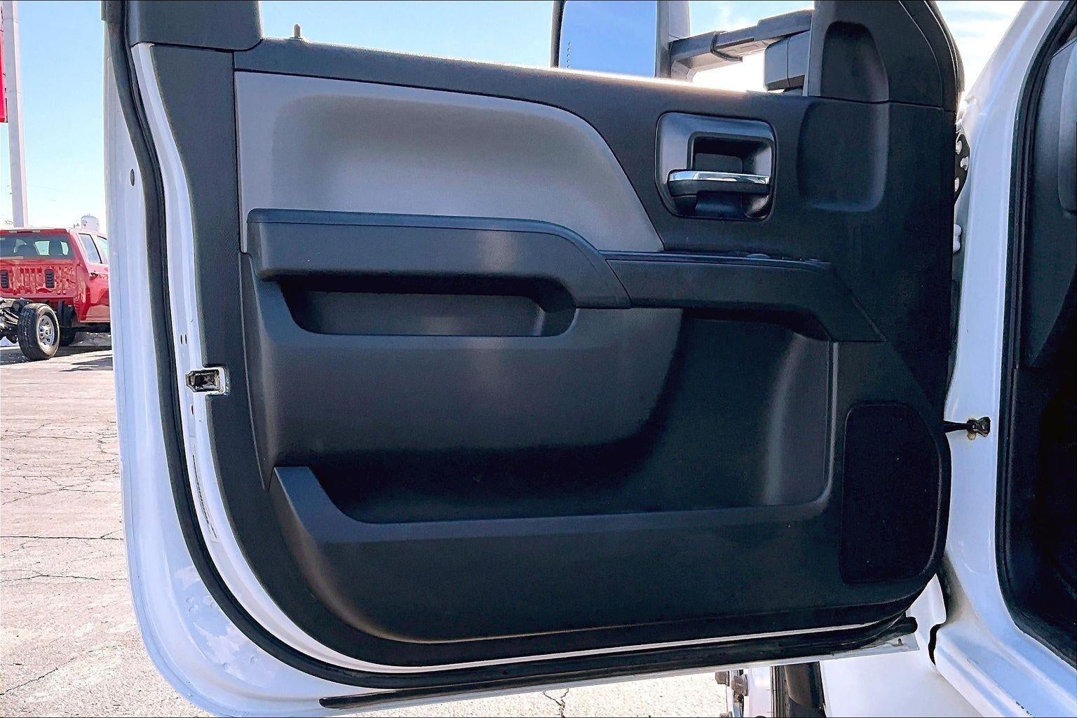 2019 Chevrolet Silverado 4500 HD Work Truck