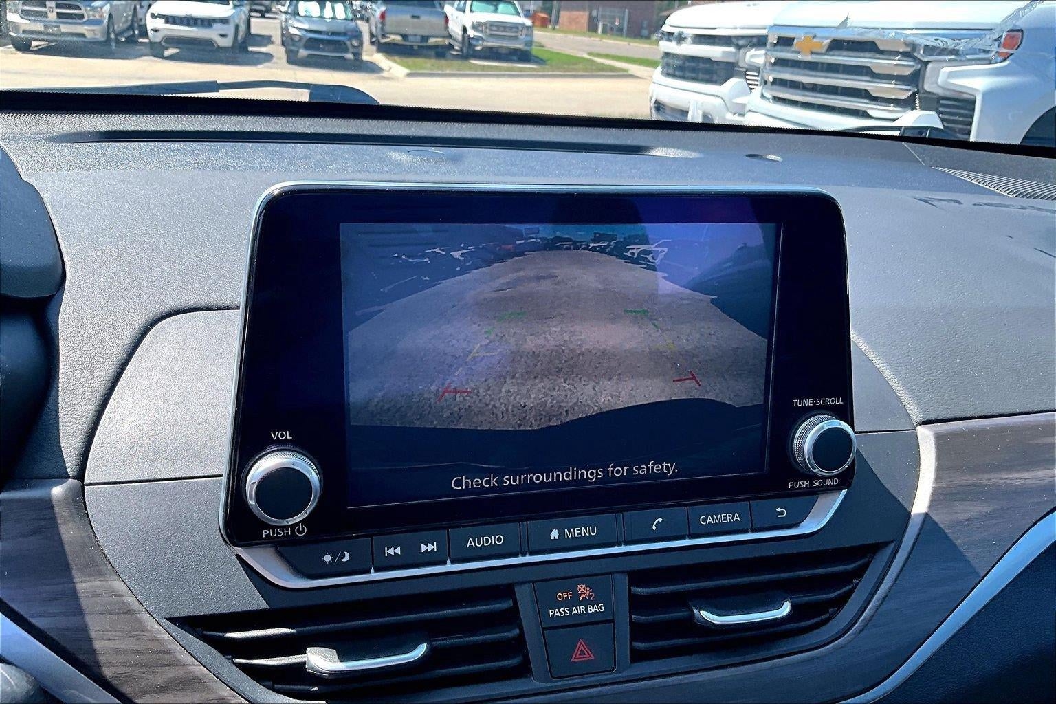 2025 Nissan Altima SV