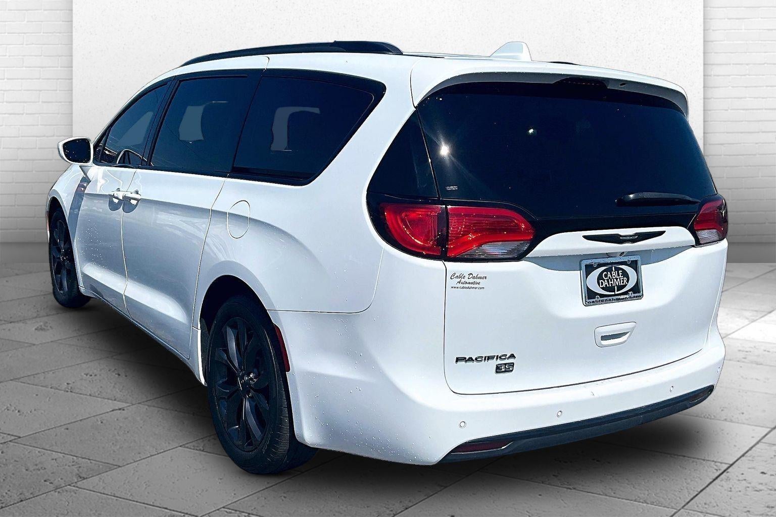 2020 Chrysler Pacifica Touring L Plus 35th Anniversary