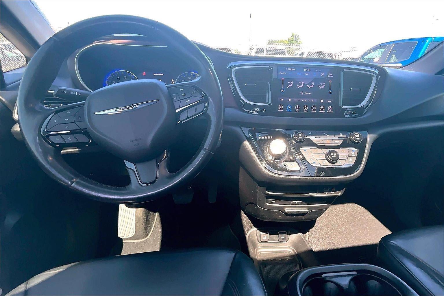 2020 Chrysler Pacifica Touring L Plus 35th Anniversary