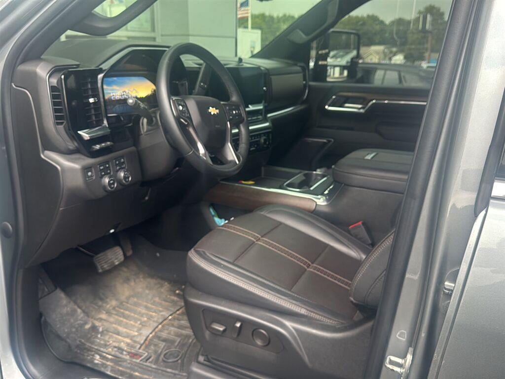 2024 Chevrolet Silverado 2500 HD High Country