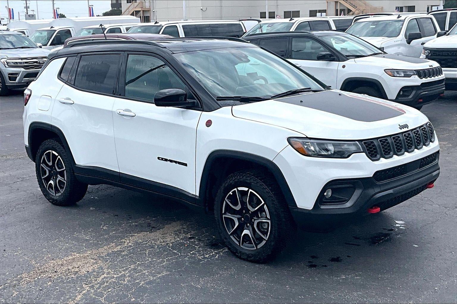 2025 Jeep Compass Trailhawk