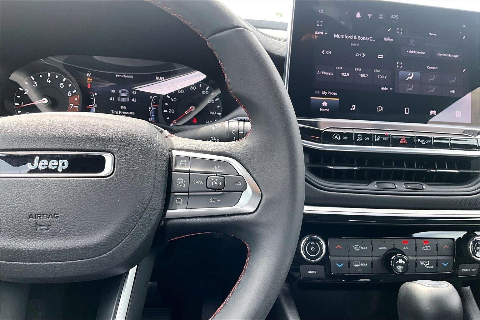 2025 Jeep Compass Trailhawk