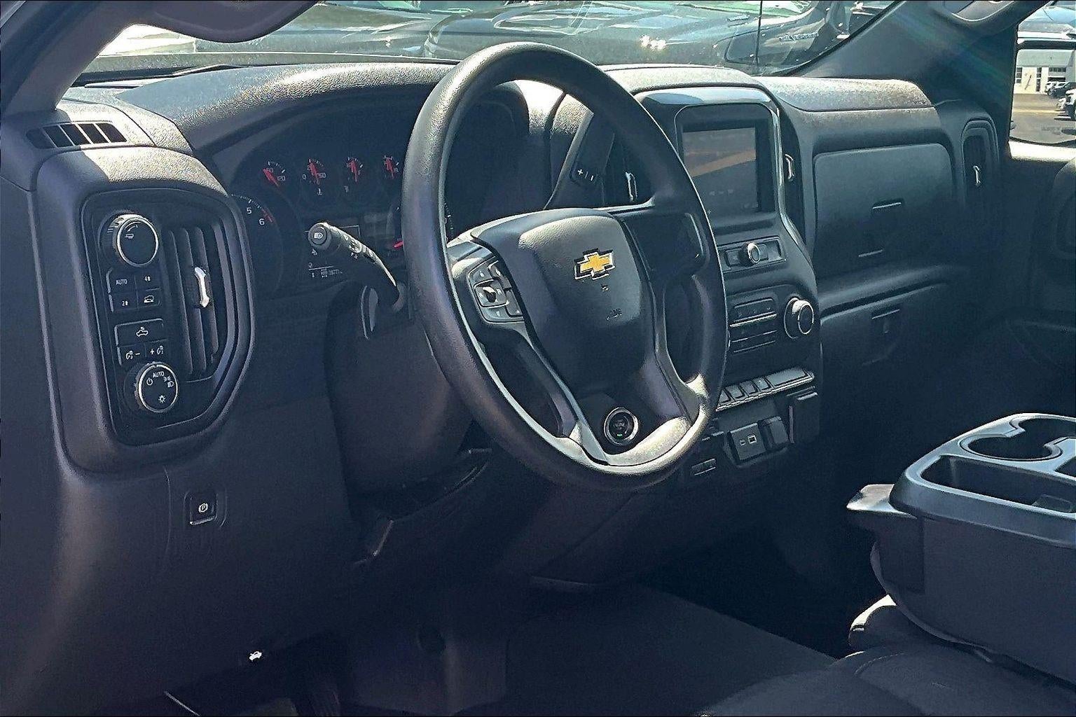2023 Chevrolet Silverado 1500 Custom