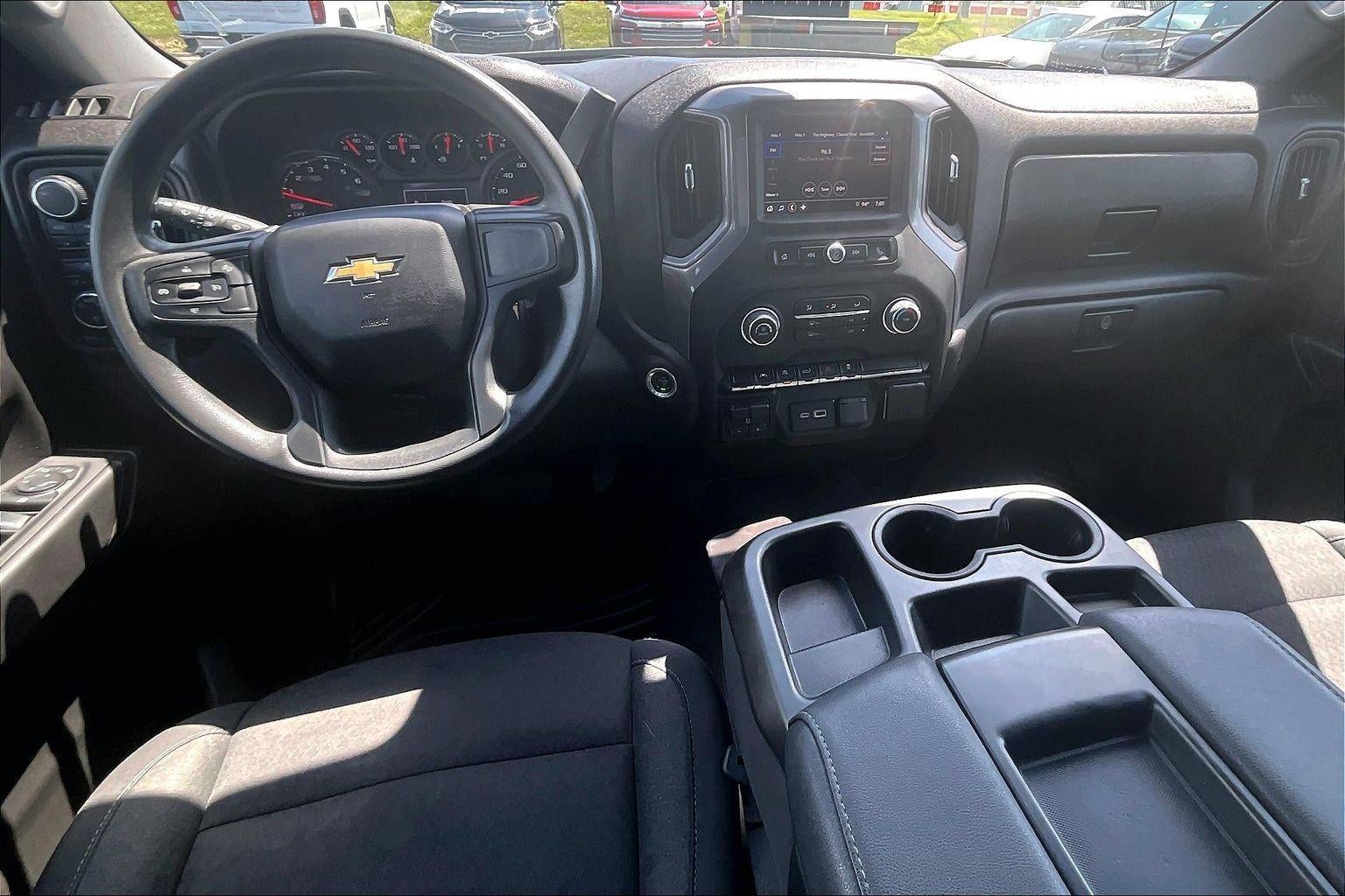 2023 Chevrolet Silverado 1500 Custom