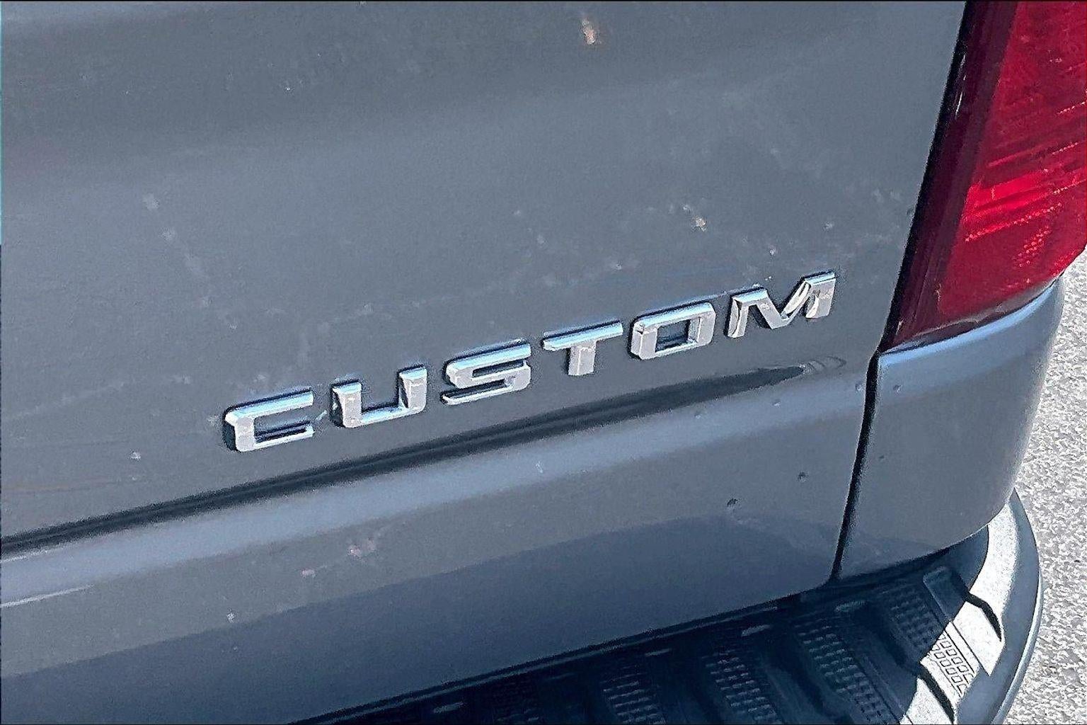 2023 Chevrolet Silverado 1500 Custom