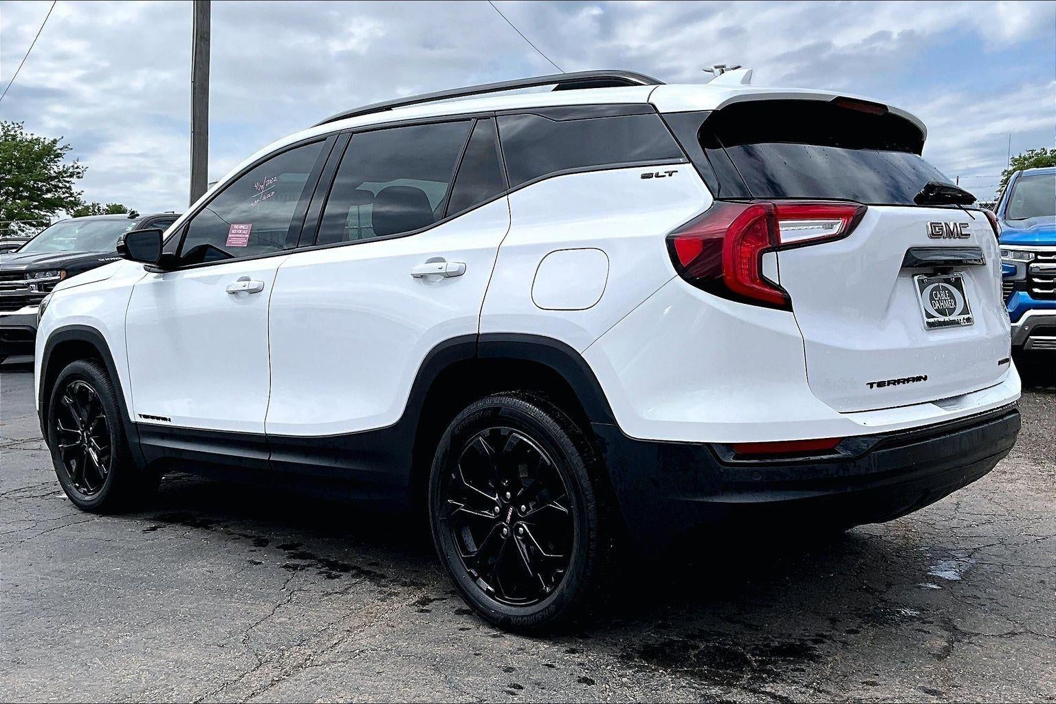 2022 GMC Terrain SLT