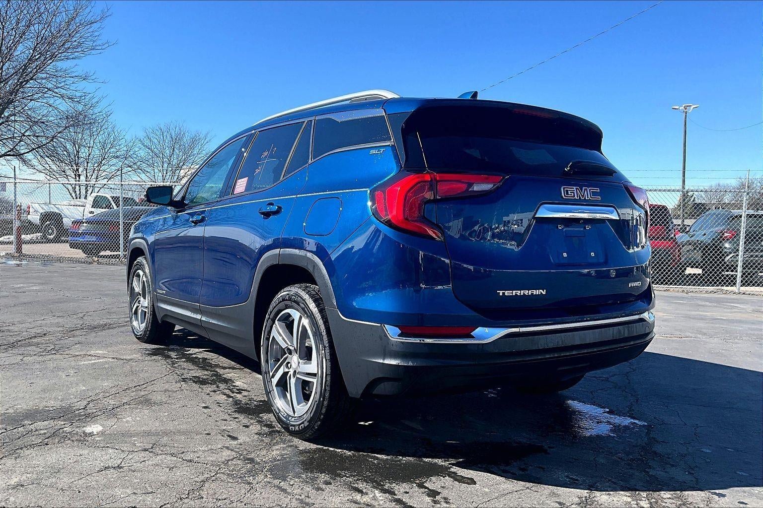 2021 GMC Terrain SLT