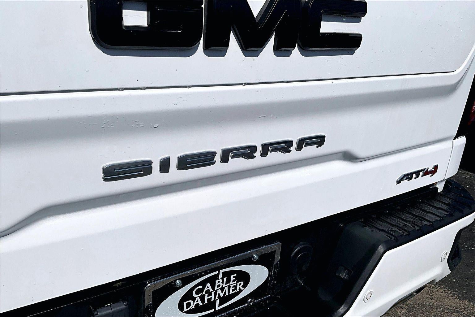 2021 GMC Sierra 1500 AT4
