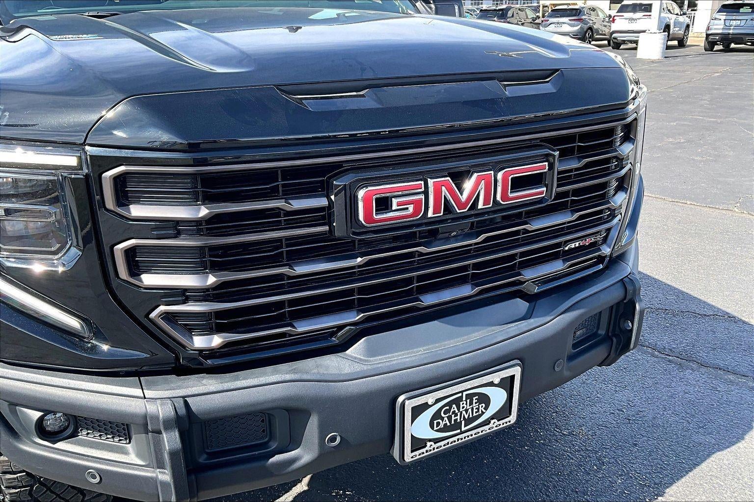 2024 GMC Sierra 1500 AT4X