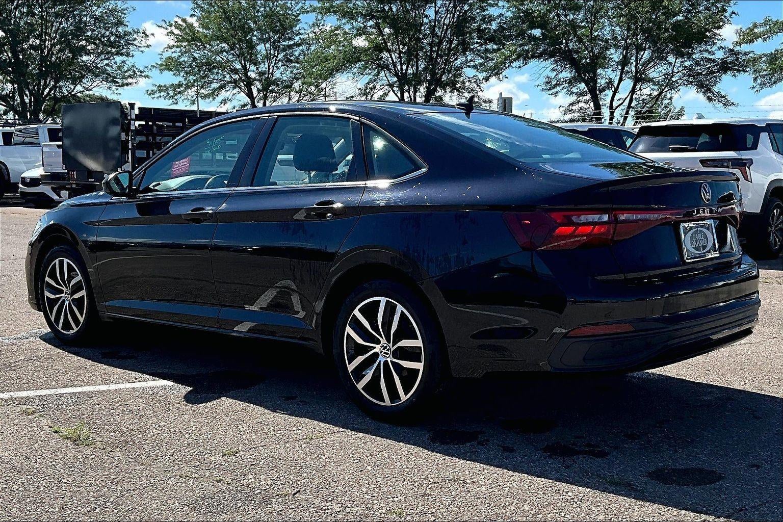 2025 Volkswagen Jetta SE
