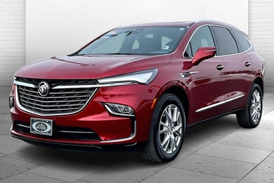 2024 Buick Enclave Essence