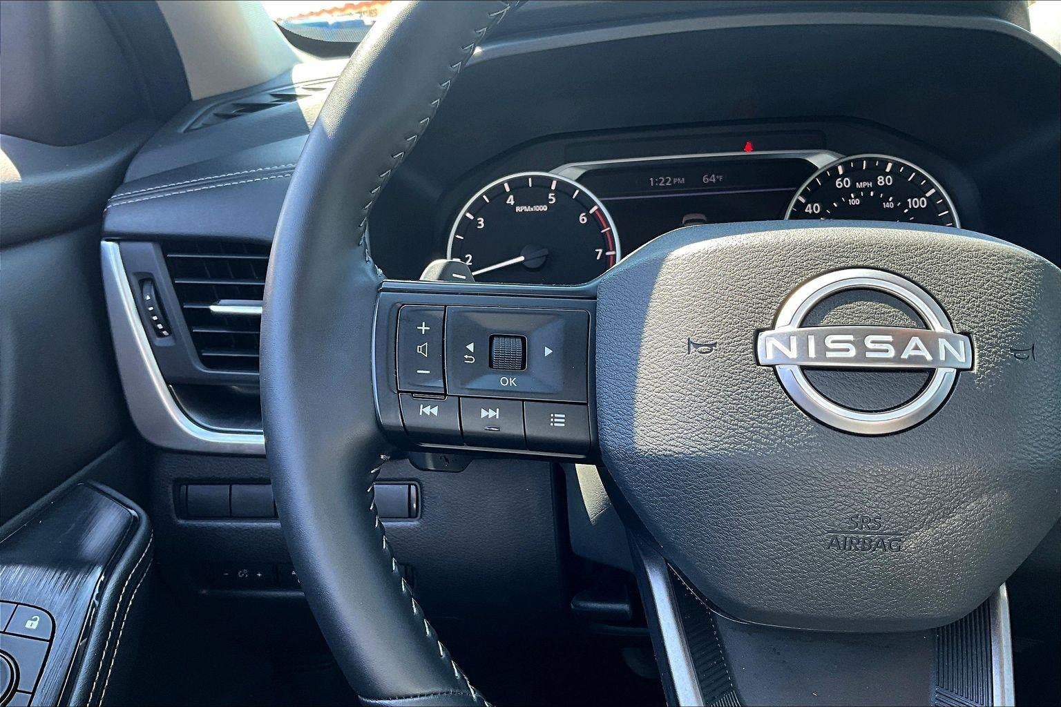 2025 Nissan Rogue SV