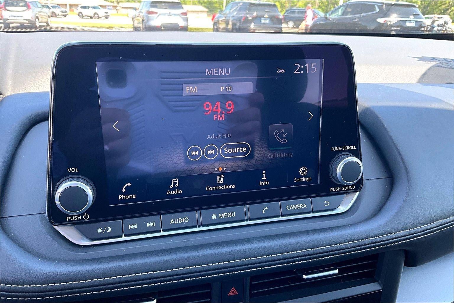 2025 Nissan Rogue SV