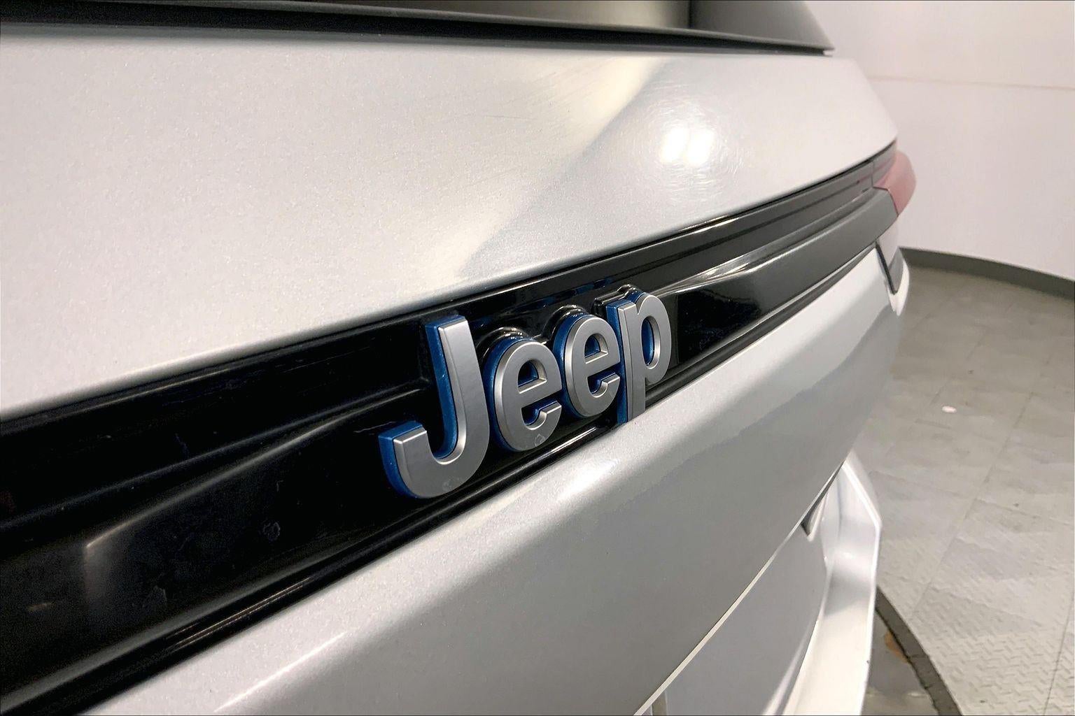 2024 Jeep Grand Cherokee 4xe 4DR 4WD