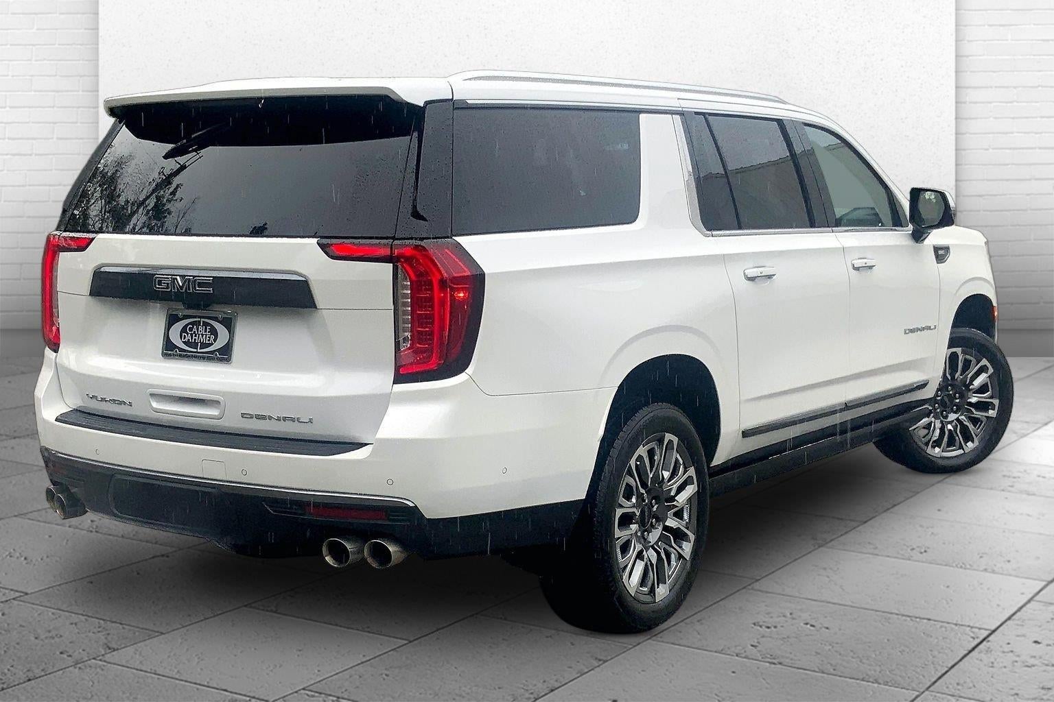 2023 GMC Yukon XL Denali Ultimate