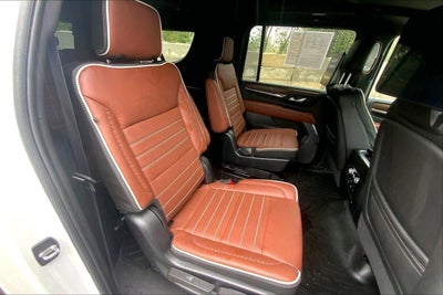 2023 GMC Yukon XL Denali Ultimate