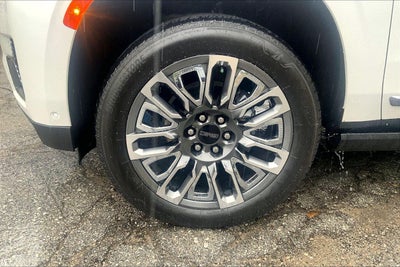 2023 GMC Yukon XL Denali Ultimate