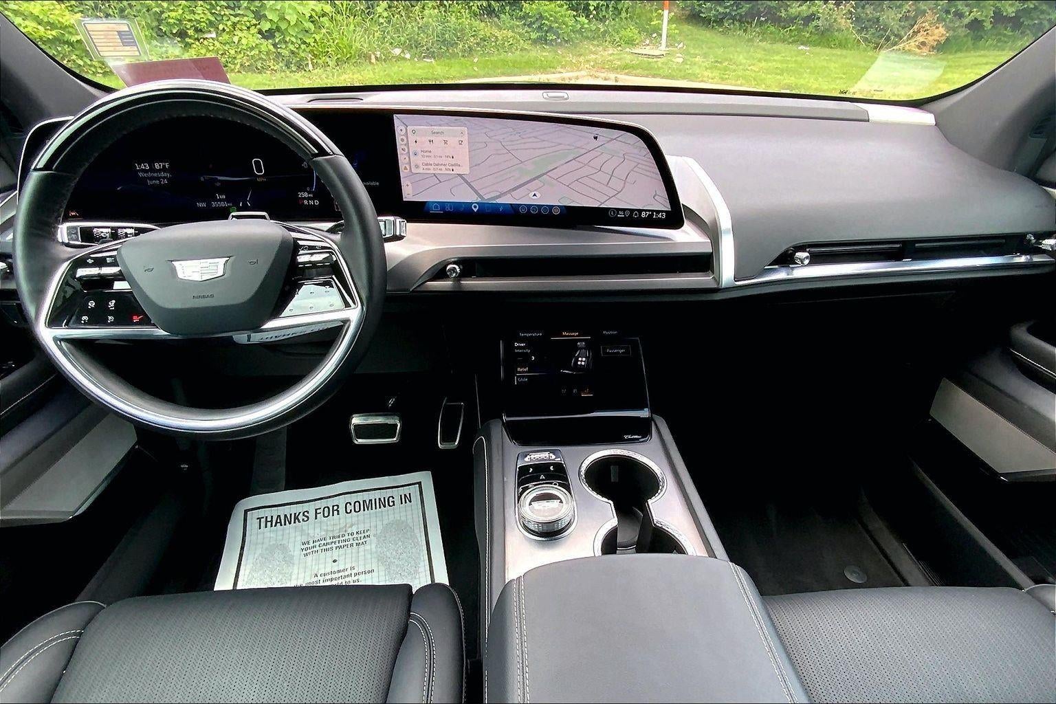 2026 Cadillac VISTIQ Sport